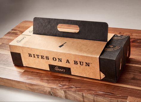 Food Box Packaging Design Creative, Sliders Packaging, Burger Box Packaging, Take Out Packaging, Barber Shop Vintage, Burger Packaging, Restaurant Experience, Burger Box, Food Box Packaging