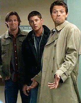 Training with Dean Sam and Cas<<< Dean: they probably won't even hit the paper.... (you shoot perfectly) Sam: that was awesome. Dean: ..... Cas: I'd say they're ready for a hunt. Men In Trench Coats, Dean Castiel, Bobby Singer, Dean And Cas, Supernatural Gifs, Supernatural Tv Show, Sam Dean, Winchester Boys, Jeffrey Dean Morgan