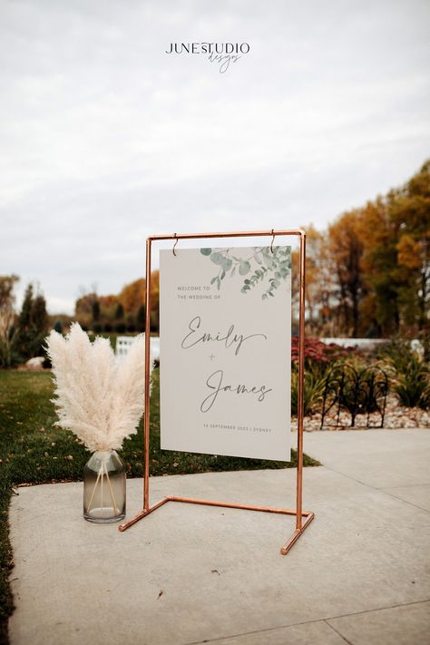 The listing is for Modern Eucalyptus Wedding Welcome Sign Template in Amber Collection

Sized for AU/EU/US/CA

ENJOY 30% OFF WHEN YOU ORDER 3 OR MORE ITEMS with code "SAVE30" Modern Minimalist Wedding, Welcome Sign Template, Sage Green Wedding, Event Decoration, Eucalyptus Wedding, Wedding Welcome Sign, Welcome To Our Wedding, Wedding Welcome Signs, Large Weddings