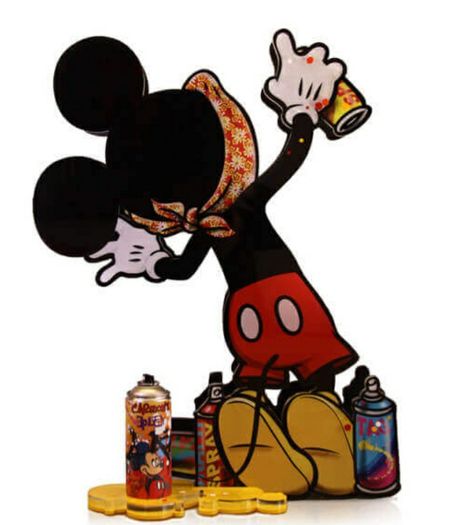 Standing Sculpture, Minnie Mouse Drawing, Bubble Drawing, Free Standing Sculpture, 3d Graffiti, Mickey Mouse Images, Evil Disney, Mickey Mouse Art, Mickey Mouse Wallpaper