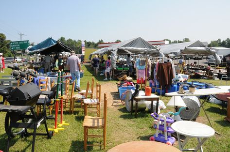 World's Longest Yard Sale (127 Yard Sale) is on Southern Living list of "8 Longest Yard Sales in the South to Put in Your Calendar!" https://www.southernliving.com/longest-yard-sales-in-the-south-8648119 Cute Yard Sale, Multi Family Yard Sale, How To Have A Successful Yard Sale, 127 Yard Sale, Longest Yard Sale, Yard Sale Meme, Lookout Mountain, Southern Living, Yard Sale