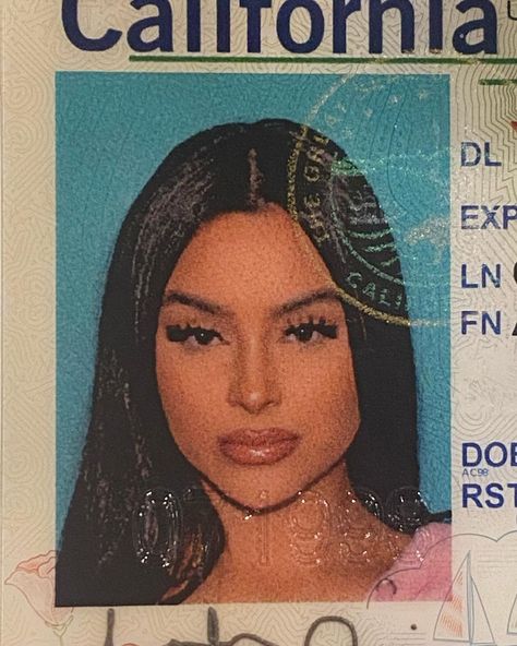 Passport Photo Makeup, Pretty Id Card Picture, Celebrity Yearbook Photos, Passport Pictures, Passport Photo, Yearbook Photos, Id Photo, Dope Outfits For Guys, Cute Makeup Looks