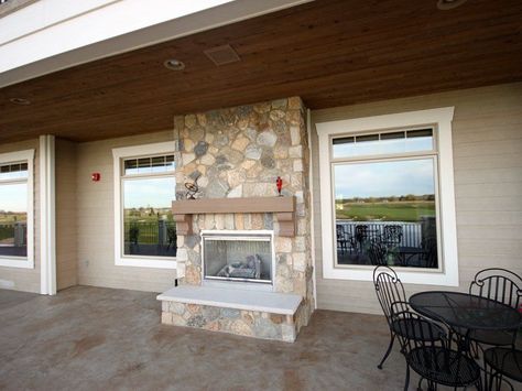 metamora country club round and mosaic veneer Double Sided Outdoor Fireplace, Limestone Outdoor Fireplace, Outdoor Patio With Bar And Fireplace, Fireplace Indoor Outdoor, Indoor Outdoor Fireplace, Fireplace Indoor, Stone House Plans, Fireplace Design Ideas, Two Sided Fireplace