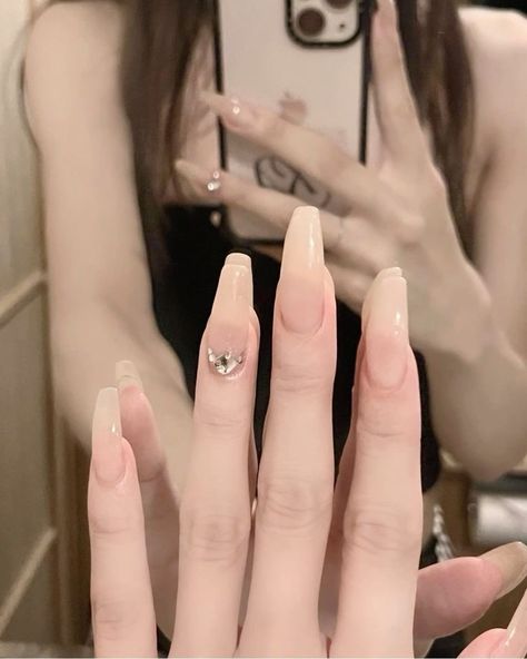 Gradation Nail, 2023 Beige, Beige Nails Design, Gradation Nails, Asian Nails, Hello Nails, Punk Nails, Beige Nails, Gel Nails Diy