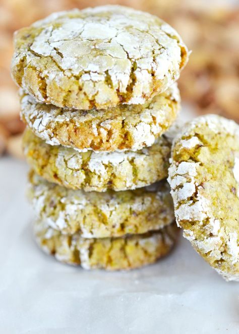 Passover Cookies Recipes, Pistachio Biscuits, Pistachio Cookie, Italian Baking, Italian Sweets, Pistachio Recipes, Foodporn Dessert, حلويات عربية, Pistachio Cookies