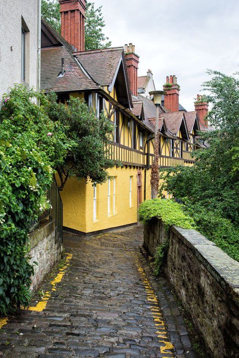 Dean Village, Edinburgh: why you should visit this scenic spot. Edinburgh Winter, Edinburgh Itinerary, Dean Village Edinburgh, Island Of Skye, Scotland Vacation, Baltic Countries, Scotland Highlands, Seville Spain, Edinburgh Scotland