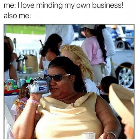 17 "Me, Also Me" Memes That Are Uncomfortably Relatable Growing Up With Siblings, Beauty Mistakes, Minding My Own Business, Aretha Franklin, Reaction Pics, Memes Kpop, What’s Going On, The Villain, Funny Posts