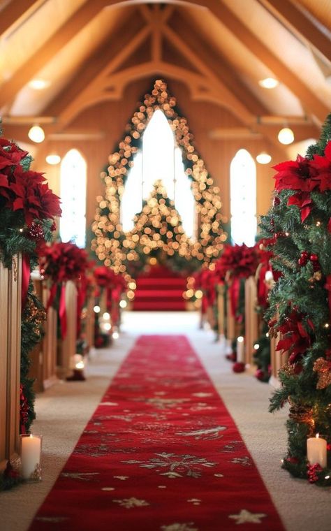 Christmas Decorations For Church, Wedding Alter Decorations, Alter Decorations, Christmas Wedding Ideas, Wedding Alter, Christmas Wedding Themes, Church Pews, Christmas Wedding Decorations, Wedding Alters