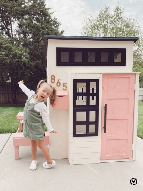 Kidkraft House Makeover, Kidkraft Barbie House Makeover, Diy Modern Playhouse, Kidkraft Modern Playhouse, Kidcraft Playhouse Makeover, Kidkraft Modern Playhouse Makeover, Girls Playhouse Outdoor, Modern Playhouse Makeover, Outdoor Playhouse Makeover