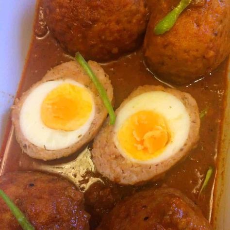 Nargisi Kofta - Fatima Cooks Awadhi Cuisine, Nargisi Kofta, Pakistani Cooking, Chicken Kofta, Kofta Curry Recipe, Scotch Egg, Kofta Curry, Eggs Recipes, Pakistani Recipes