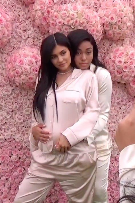 Kylie Jenner Baby Shower, Kylie Jenner Stormi, Kylie Baby Shower, Kylie Pregnant, Kylie Jenner Baby, Kylie Baby, Kylie Jenner Look, Kardashian Family, Baby Shower Decorations For Boys