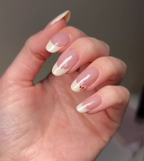 Hailey Bieber Nails Cherry, Haily Biber Nailart, Cherry French Nails, Cherry Nail, Cherry Nail Art, Euphoria Nails, Cherry Blossom Nails, Plain Nails, Lavender Nails