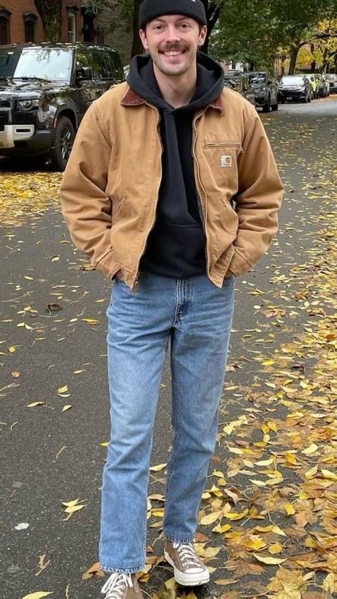 Pumpkin Patch Men’s Outfit, Autumn Style For Men, Fall Outfits Men’s, Guys Autumn Outfits, Carhartt Men’s Outfits, Soft Autumn Mens Outfits, Hunter Jacket Outfit Men, Fall Carhartt Outfit, Winter Fits Aesthetic Men