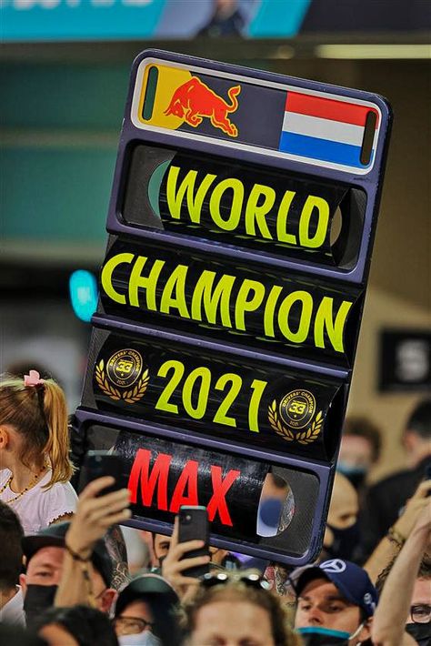 Max Verstappen takes victory in Abu Dhabi to become the F1 2021 World Champion | Racemotoren, Formule 1, Racen Max Verstappen 2021 World Champion, Max Verstappen World Champion 2022, Max Verstappen Abu Dhabi 2021, Abu Dhabi 2021 F1, Max Verstappen Champion, Max Verstappen World Champion, Max Verstappen Wallpaper, Max Verstappen Poster, Iphone Background Inspiration