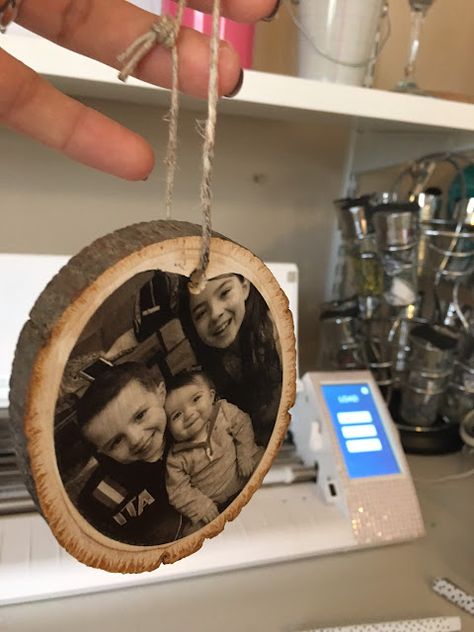 Silhouette CAMEO project idea: Add photos to wood Hunting Decorations, Photo Onto Wood, Paper Silhouette, Photo Transfer To Wood, Temporary Tattoo Paper, Silhouette School Blog, Fox Crafts, Wood Transfer, Silhouette School