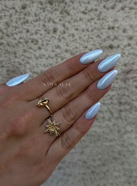 Almond Shape Light Blue Nails, Baby Blue Nails Almond Shape, Light Blue Almond Nails Design, Cinderella Blue Nails, Cinderella Nails Designs, Cinderella Inspired Nails, Cinderella Nails, Florida Nails, Baby Blue Nails