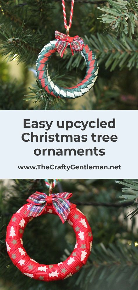 Curtain Rings Christmas Crafts, Wooden Curtain Ring Crafts, Curtain Ring Wreath, Small Wooden Ring Crafts, Crafts Using Wooden Rings, Curtain Ring Crafts Ideas, Curtain Ring Christmas Decorations, Polystyrene Wreath Ideas, Wooden Curtain Rings Crafts Diy