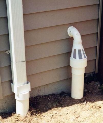 Should You Bury Your Sump Pump Discharge Pipe, or Not? | Thrasher | News and Events for Thrasher Foundation Repair Sump Pump Cover Ideas Built Ins, Sump Pump Drainage Ideas, Drainage Landscaping, Sump Pump Drain, Sump Pump Drainage, Sump Pump Discharge, Foundation Drainage, Drainage Ideas, Gutter Drainage