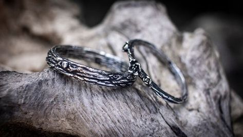 Tree Branch Ring, Tree small ring, Tree engagement ring, Twig engagement ring. Nature Inspired Engag Tree Of Life Wedding Ring, Tree Wedding Band, Tree Branch Wedding Ring, Silver Twig Engagement Ring, Twig Engagement Ring Set, Viking Wedding Ring, Twig Jewelry, Branch Engagement Ring, Rainbow Moonstone Jewelry