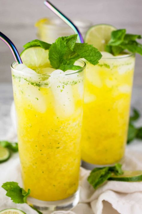 Mango Mojito Mocktail Recipe | The Rustic Foodie® Gluten Free Party Recipes, Mocktail Spritzer, Cuban Mojito, Nonalcoholic Drink, Gluten Free Party Food, Gluten Free Party, Calamansi Juice, Easy Finger Foods, Fun Drink Recipe