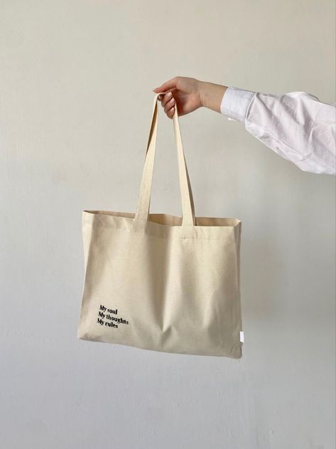 Eco Bag Aesthetic, Totes Aesthetic, Diy Bag Painting, Tote Bag Business, Handpainted Tote Bags, Totes Ideas, Funny Tote Bags, Canvas Learning, Handmade Packaging