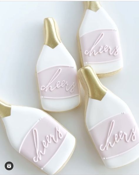 Wine Bottle Decorated Cookies, Champagne Bottle Sugar Cookies, Champagne Bottle Cookies Decorated, Petals And Prosecco Theme Cookies, Champagne Bottle Cookies, Cocktail Cookies, Decorator Cookies, Wedding Shower Cookies, Bachelorette Cookies