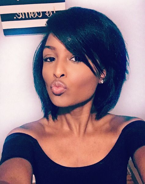 Bob like short cut with side bangs Neck Length Hair Styles, Mid Neck Length Hair, Neck Length Bob, Neck Length Hair, Short Hairstyles For Black Women, Cute Bob Hairstyles, Hair Catalog, Side Bangs, Hairstyles For Black Women