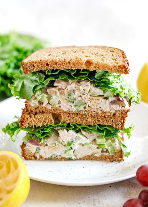 Healthy Chicken Salad Chicken Salad Sandwiches, Best Chicken Salad Recipe, Chicken Salad Sandwich Recipe, Healthy Chicken Salad Recipe, Healthy Sandwich Recipes, Recipe Salad, Cook Healthy, Healthy Chicken Salad, Simple Nutrition