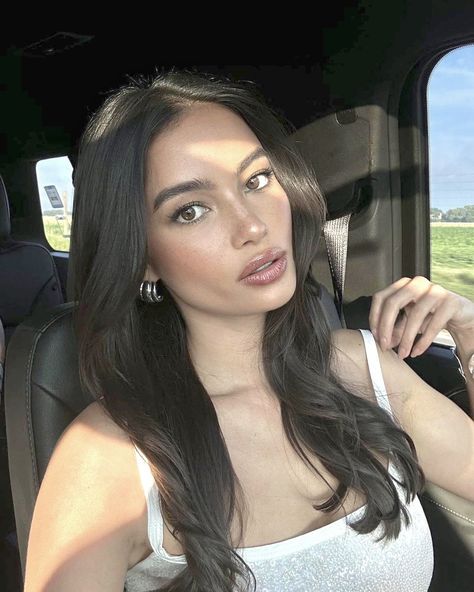 in my dreams i hold a knife by ashley winstead Kelsey Merritt Hair, Kelsey Merritt Style, Kelsey Merritt Makeup, Kelsey Merritt Instagram, Ideal Woman, Kelsey Merritt, White Woman, Happy Girl, Fall Hair Colors