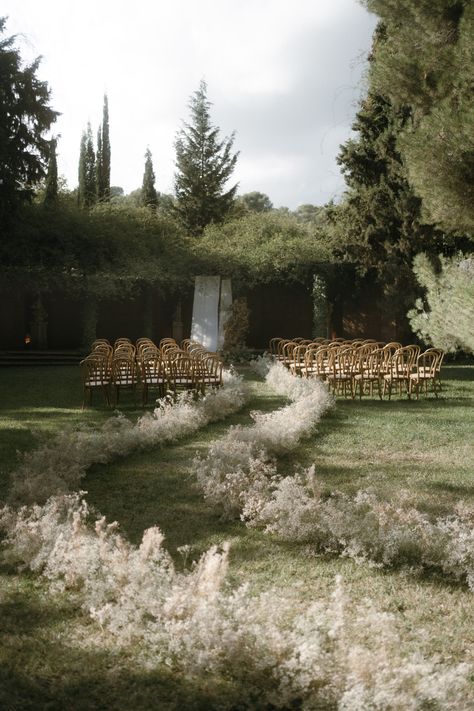 La Centenaria 1779 wedding: Nina & Jack Minimal Ceremony Backdrop, Minimal Wedding Arch, Minimal Wedding Backdrop, Minimal Wedding Ceremony, Farm Style Wedding, Wedding Ceremony Backdrop Outdoor, Kelsey Rose, Portuguese Wedding, Wedding Altar