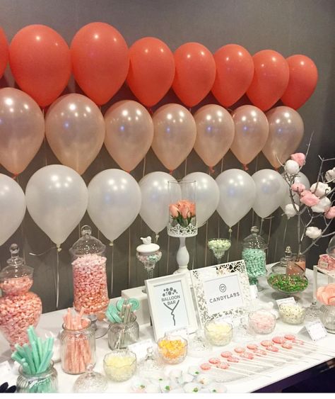 Candy bar for an event! Birthday Candy Bar Ideas, Candy Bar Ideas Birthday, Candy Bar Ideas Sencillas, Bride Party Ideas, Bar Deco, Paper Lanterns Party, Sweet Corner, Simple Birthday Decorations, Party Tablescapes