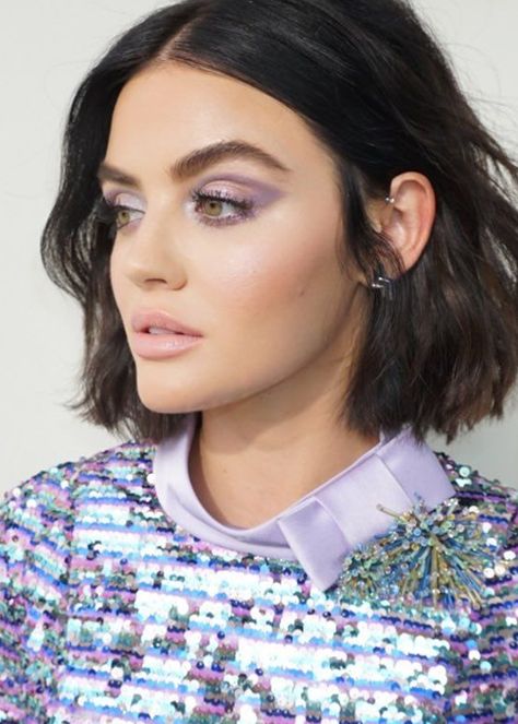 Lilac Lipstick Makeup Look, Lucy Hale Makeup Eyes, Purple Makeup Inspiration, Funky Bridal Makeup, Colourful Wedding Makeup, Lavander Eyeshadow Look, Light Purple Eyeshadow Looks, Purple Bridal Makeup, Light Purple Makeup