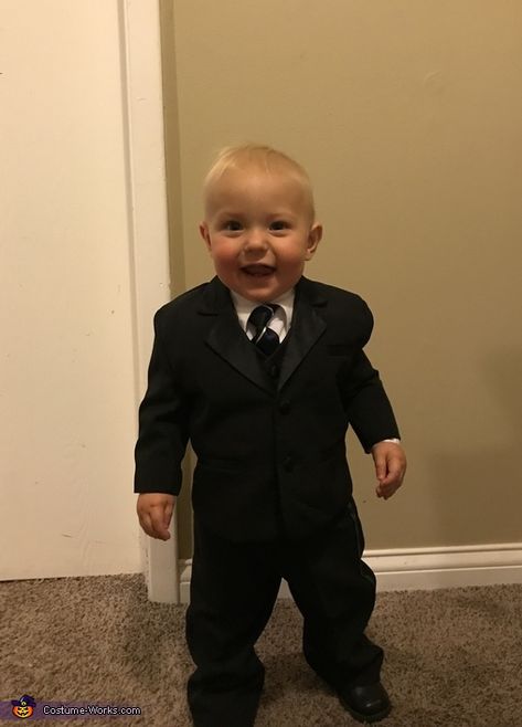 Terri: This is my 11 month old son dressed in a tuxedo with his blonde hair and blue eyes looking just like The Baby Boss. Boss Baby Halloween Costume, Halloween Baby Costumes Boy, Boss Baby Costume, Diy Costumes For Boys, 2017 Halloween Costumes, Cute Baby Halloween Costumes, Baby Costumes For Boys, Baby Halloween Outfits, Halloween Express