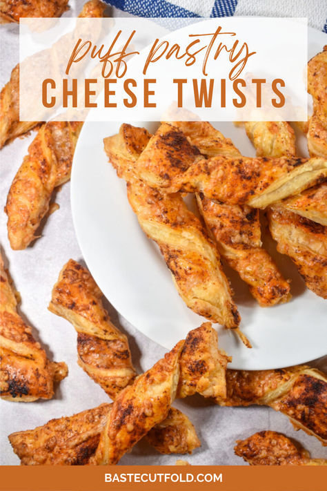 Cheese twists (a.k.a. cheese sticks, or cheese straws) are simple, stick-shaped snacks made puff pastry, cheese, and other spices. They’re easy to make and create a savory, crispy, cheesy bite which pairs perfectly with soup or salad, or adds a nice touch to an appetizer tray. Puff Pastry Cheese, Pastry Twists, Puff Pastry Recipes Savory, Puff Pastry Twists, Savory Puff Pastry, Cheese Twists, Cheesy Breadsticks, Pastry Appetizer, Appetizer Tray