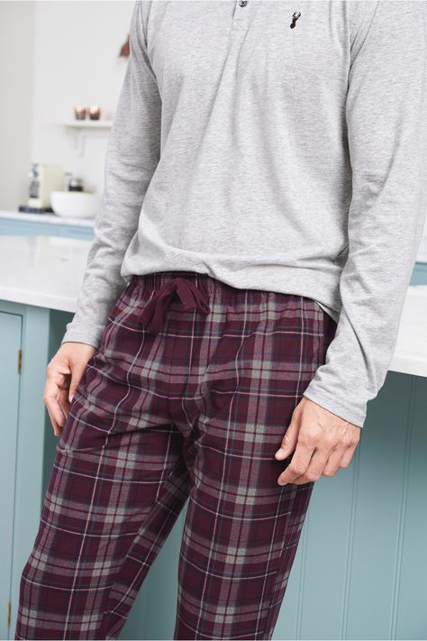 Male Pyjamas Aesthetic, Male Pjs Aesthetic, Pijamas Aesthetic Boy, Pajamas Aesthetic Boy, Dark Academia Pajamas, Male Pjs, Pijamas Men, Male Pajamas, Sleepwear Aesthetic