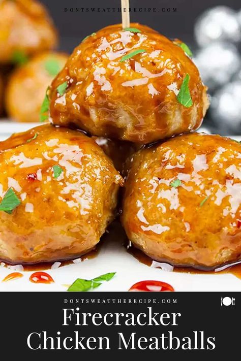 Firecracker Chicken Meatballs pack loads of spicy, sticky, slightly sweet flavor in one little morsel! #appetizer #party #recipe #holidays #chicken #spicy Sticky Chicken Meatballs, Firecracker Chicken Meatballs, Optavia 30, Firecracker Meatballs, Vacation Recipes, Firecracker Chicken, Cracker Chicken, Appetizer Party, Low Calorie Chicken