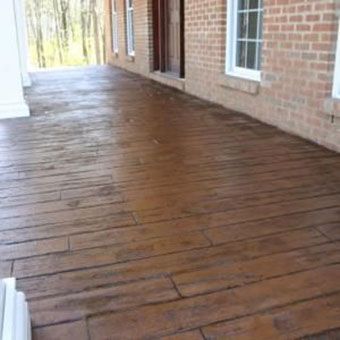 Top 23 Stamped Concrete Designs Wood Stamped Concrete, Stamped Concrete Designs, Concrete Patterns, Stamped Concrete Patterns, Diy Concrete Patio, Diy Driveway, Concrete Stain, Cement Patio, Stamped Concrete Patio