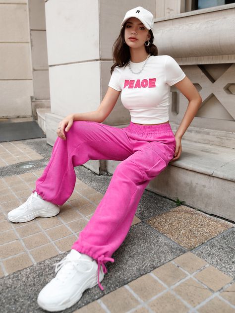 Hot Pink Cargo Pants Outfit, Pink Bottoms Outfit, Pink Cargo Pants With Elastic Waistband For Streetwear, Hot Pink Pants Outfit, Pink Cargos, Pink Cargo Pants Outfits, Casual Pink Mid-rise Cargo Pants, Pink Streetwear Cargo Pants With Pockets, Cargo Pants Pink