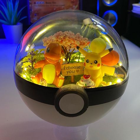 Pokemon Care Package, Pokemon Boyfriend Gifts, Pokemon Gifts For Boyfriend, Pokemon Wedding Ideas, Pokeball Gift, Pokemon Gift Ideas, Diy Pokemon Crafts, Pokemon Christmas Gifts, I Choose You Pokemon