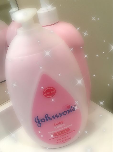 Johnsons Baby Aesthetic, Baby Lotion Aesthetic, Hygiene Aesthetic, Johnson Shampoo, Clean Core, Pink Core, Baby Pink Aesthetic, My Bathroom, 2000s Aesthetic