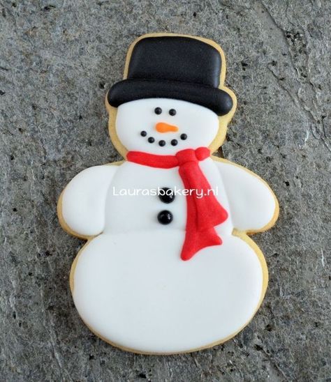 Christmas Sugar Cookie Designs, Kawaii Cookies, Christmas Cookie Cake, Christmas Sugar Cookies Decorated, Holiday Desserts Christmas, Christmas Donuts, Sugar Cookie Icing, Sugar Cookie Designs, Xmas Cookies