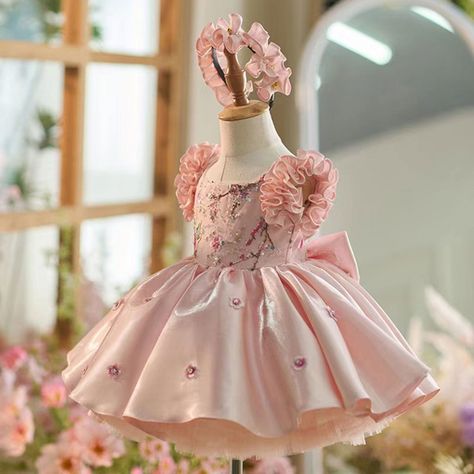 search:J026 #girlfashions #girlspartydresses #girldresses #kidsgirlfashion #kidsdresses #flowergirl #flowergirldresses #childrenboutique #kidsfrocks #princessgown #princessdress #babyfashion #baby #babyclothes #babygirldress #babygirldresseswholesale #childrenswear #childrendresses #flowergirl #flowergirldress #elegantdress #birthdaydress #kidsgown #dresseswholesale #DressFactory Princess Dress Pink, Girls Baptism Dress, Girls Birthday Party Dress, Toddler Christmas Dress, Toddler Party Dress, Kids Wedding, Kids Gown, Girls Pink Dress, Kids Fashion Dress