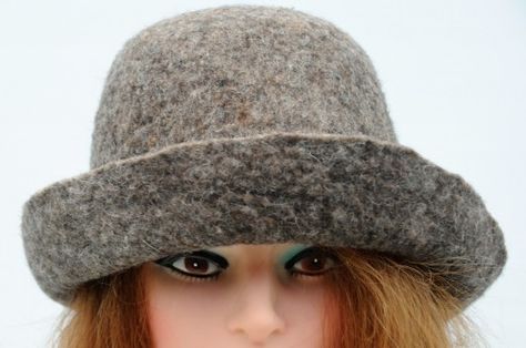 Wool Felt Hat, How To Make A Felt Hat, Felt Hat Diy, Handmade Felt Hats, Wet Felting Tutorial, Drum Carder, Felted Hats, Felted Hat, Hat Patterns Free