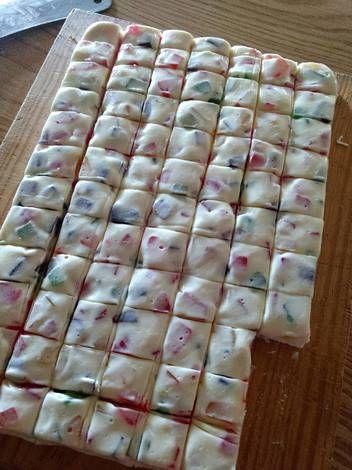 Gumdrop Nougat, Nougat Candy, Nougat Recipe, Candy Recipes Homemade, Christmas Candy Recipes, India Food, Homemade Candies, Candy Desserts, Christmas Cooking