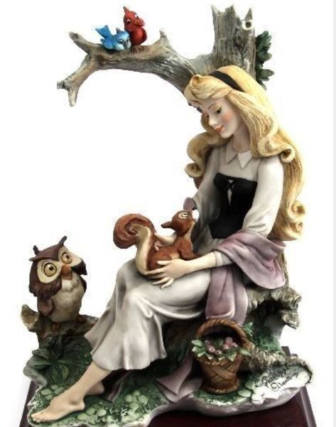 Disney Statues, Disney Amor, Disney Snowglobes, Deco Disney, Disney Figures, Disney Rooms, Disney Figurines, Disney Sleeping Beauty, Once Upon A Dream