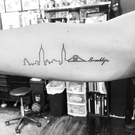 Gallery of 118 Impressive Architecture Tattoo Designs - 46 Tattoo For Men On Arm, Jonboy Tattoo, Brooklyn Tattoo, Skyline Tattoo, Minimal Tattoos, City Tattoo, Geometric Tattoos, Tattoo Templates, Original Tattoos