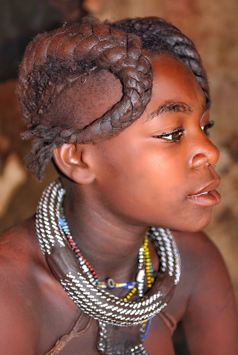 Himba Girl, Himba Tribe, Himba People, Afro Punk Fashion, Kids Around The World, African Children, African People, African Girl, Us States