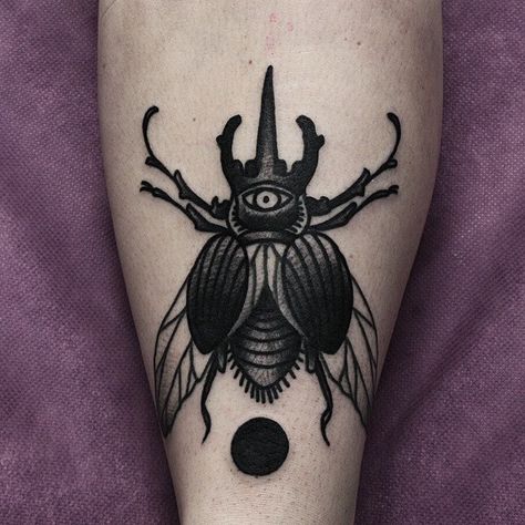 Tattoo by @thehopelesslover #Blackworkers #tattoo #bw #blackwork #blacktattoo Goliath Beetle, Beetle Tattoo, Flying Tattoo, Finger Tattoo For Women, Blackwork Tattoos, Bug Tattoo, June Bug, Fire Tattoo, B Tattoo