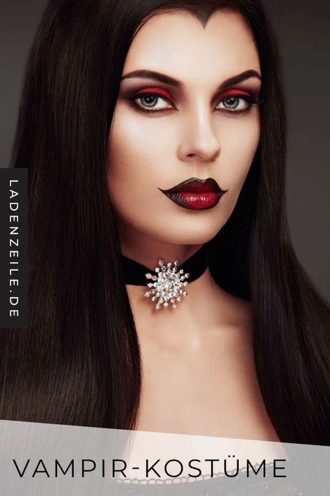 Blood-Red Lips and Beyond: Vampire Makeup Ideas |   couple tattoos on chest Vampire Costume Diy, Halloween Costumes Women Scary, Vampire Hair, Maquillage Halloween Simple, Vampire Makeup Halloween, Easy Halloween Costumes For Women, Halloween Make-up Looks, Vampire Makeup, Diy Halloween Costumes For Women