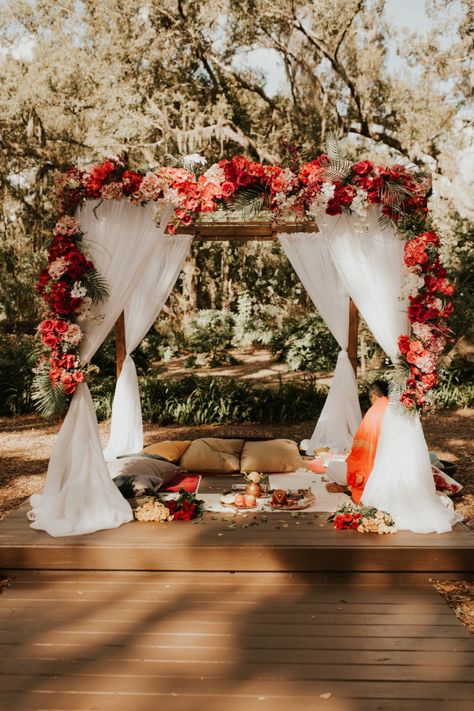 Hindu wedding ceremony decor and setup in the Enchanted Forest | Professional Photo by Juju Photography | Venue: Cross Creek Ranch | #creosscreekranchfl #ccrweddings #tampaweddings #tropicalhinduwedding #hinduweddingceremony Weddings Decorations Elegant Romantic, Hindu Wedding Decorations, Mandap Design, Wedding Photography Bridal Party, Hindu Wedding Ceremony, Hindu Ceremony, Mandap Decor, Desi Wedding Decor, Wedding Mandap